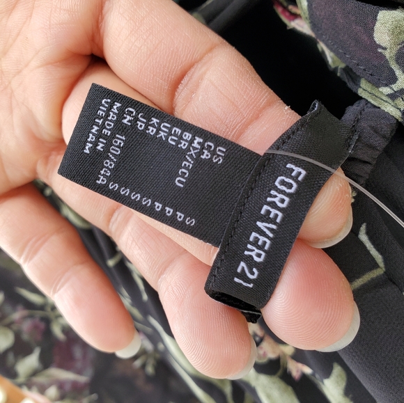 Floral maxi dress, long sleeve (NWT) - Picture 8 of 10